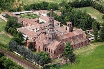immagine esterna della comunità e monastero di chiaravalle a Milano